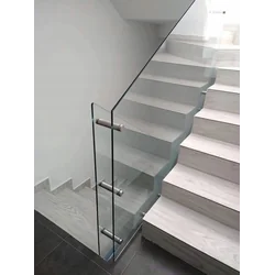 Baldosas símil madera para escaleras, 100x30, estructura de madera antideslizante