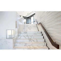 Białe płytki na schody 120x30 MARMUR Półmat Satyna