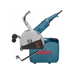 Bosch GNF 65 Elektrická rezačka na drážkovanie stien Priemer kotúča: 230 mm | Hĺbka rezu: 65 mm | Šírka drážky: 3 - 40 mm | 5200 RPM | V kufri