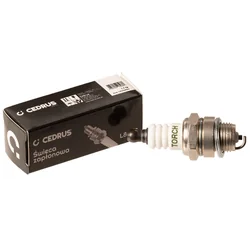 Bujía Cedrus L8RTF para motosierras con resistencia, punta desenroscable 10 unidades en el paquete CEDSW001.