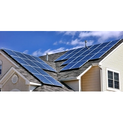 Central solar completa 4kW+8x550W com sistema de montagem para telhas de cerâmica ou concreto