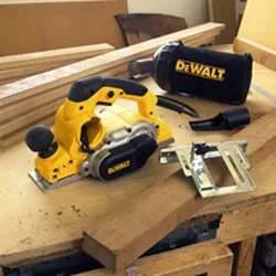 Dewalt Lutte D26500K 1050 W