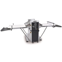 Belt roller baking machine | Laminato baking sheeter for dough