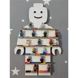 Ein Display für LEGO-Figuren mit einem Lächeln