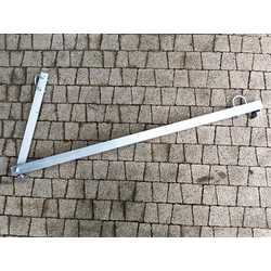 Et sæt elementer til fremstilling af en ramme til en altan, et rækværk med en hældning på 1 maksimum panel 230x114cm x 30mm