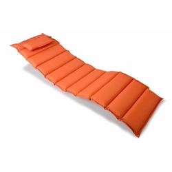 Högkvalitativ orange kudde för en solstol