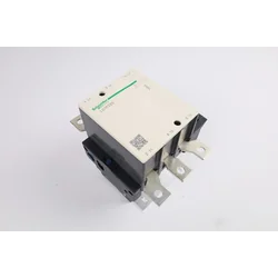 LC1F225 Schneider Electric - Използван