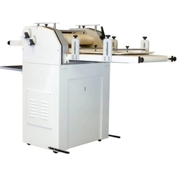 Machine à baguettes de boulangerie | croissants | dispositif pour produire des baguettes françaises | doigts | deux cylindres 63 cm | FRF630 Ré