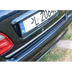 Mercedes CLK - BANĂ neagră pentru Flap Tuning