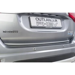 Mitsubishi OUTLANDER IV 4 - CHROMOVÁ PÁSKA na KLAPCE