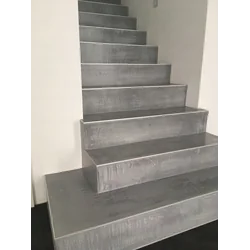 Pelēkas betonam līdzīgas matētas flīzes kāpnēm, 120x30 pretslīdes JAUNUMS