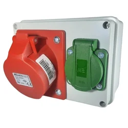 Pre-wired box equipped with 1 5 poly socket 3P+N+E 32A 400V and 1 schuko socket 16A 230V IP44 150x110mm