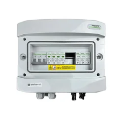 PV tavle tilslutningDCAC hermetisk IP65 EMITER med DC overspændingsafleder Noark 1000V type 2, 1 x PV-streng, 1 x MPPT // grænse.AC Noark type 2, 25A 3-F