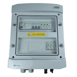 Свързване на фотоволтаично таблоDCAC херметичен IP65 EMITER с DC ограничител на пренапрежение Noark 1000V тип 1+2, 1 x PV низ, 1 x MPPT // ограничение.AC Noark тип 1+2, 20A 3-F, RCD тип A 40A/300mA