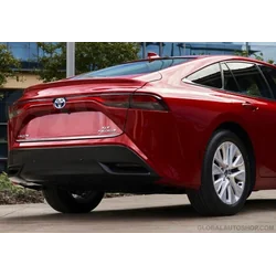 Toyota Mirai - CHROME nauha luukussa