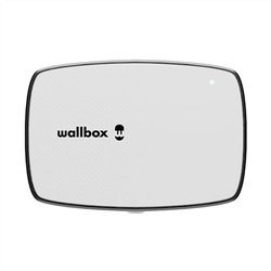 Wallbox | Elbiloplader | Kommandør 2s | 22 kW | Udgang | A| Wi-Fi, Bluetooth, Ethernet, 4G (valgfrit) | Førsteklasses ladestation udstyret med 7” berøringsskærm til offentlige og private opladningsscenarier.Ligesom alle andre Wallbox-modeller har den