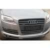 AUDI Q7 - FAIXA DE GRILL CROMADA + HALOGÉNIO