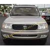 Toyota Land Cruiser - Ajuste de manequins de pára-choques com grade cromada