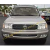 Toyota Land Cruiser - Ajuste de manequins de pára-choques com grade cromada