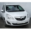 Vauxhall Meriva - Afinação de manequins de pára-choques com tiras cromadas